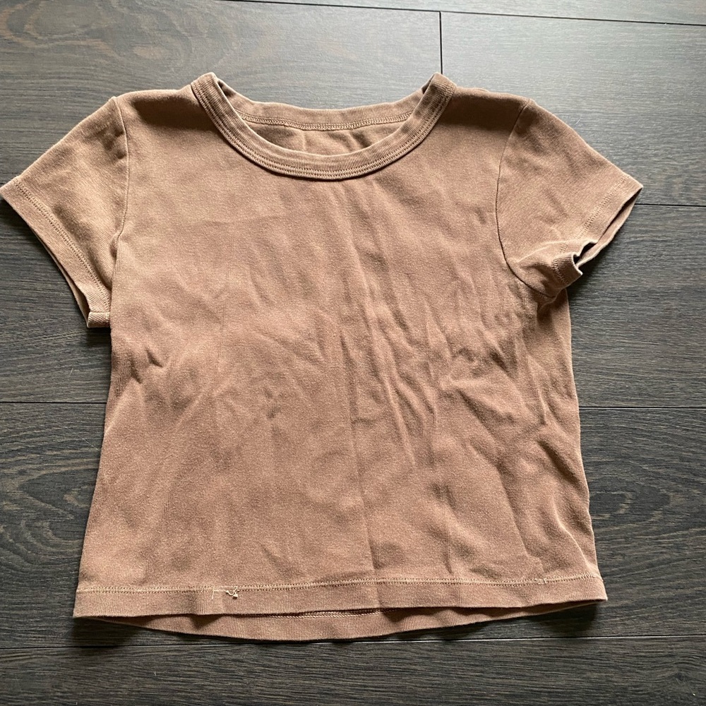 Brandy Melville Ashlyn top